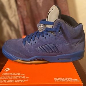 Jordan 5 Retro 'Blue Suede'